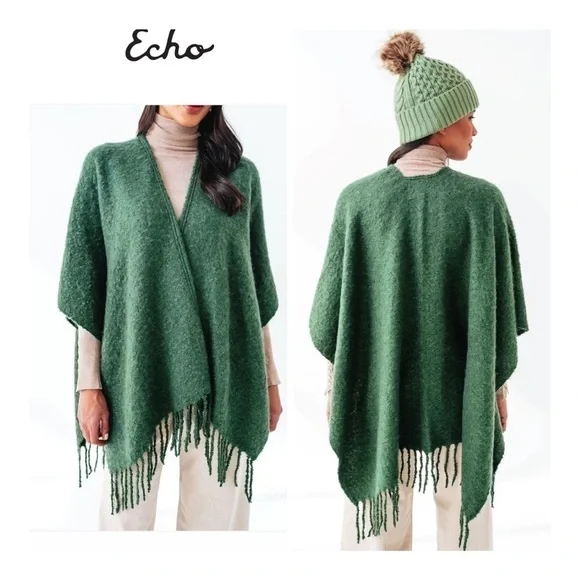 Echo New York Solid Boucle Ruana - Teak